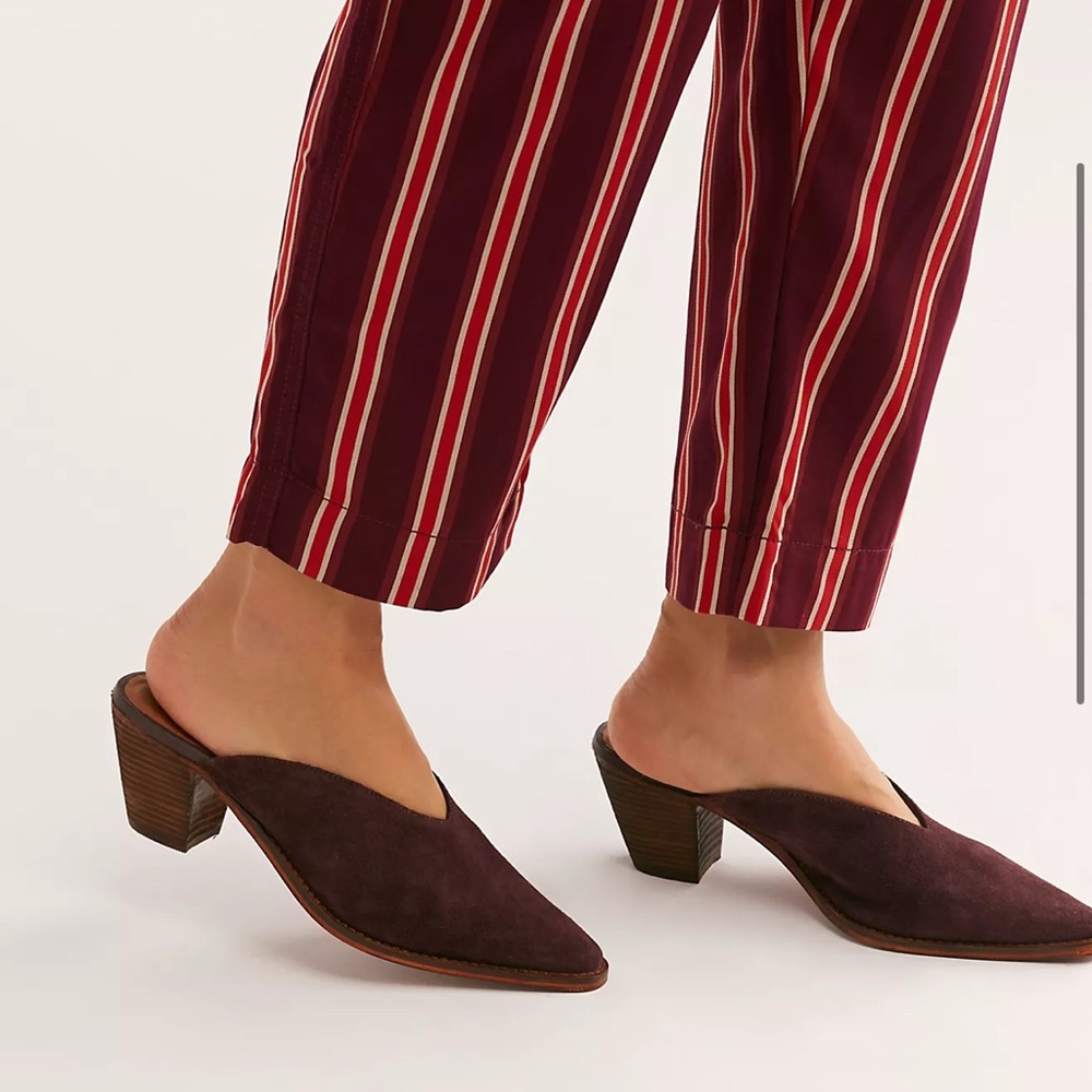 Free People *black* Suede Anya Mule 7.5